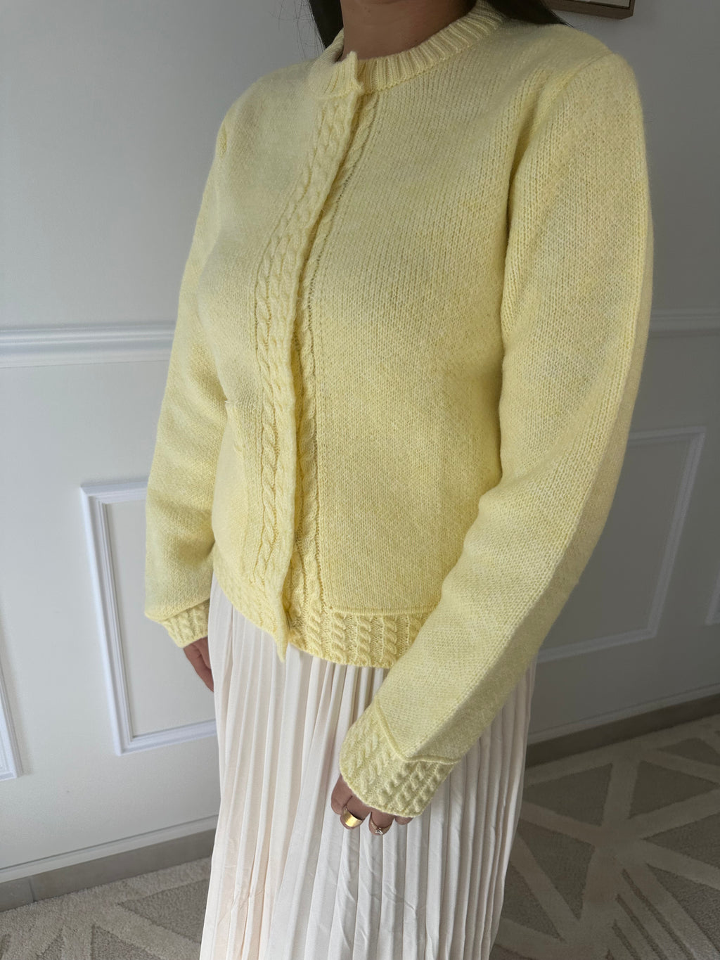 Cardigan jaune à poche