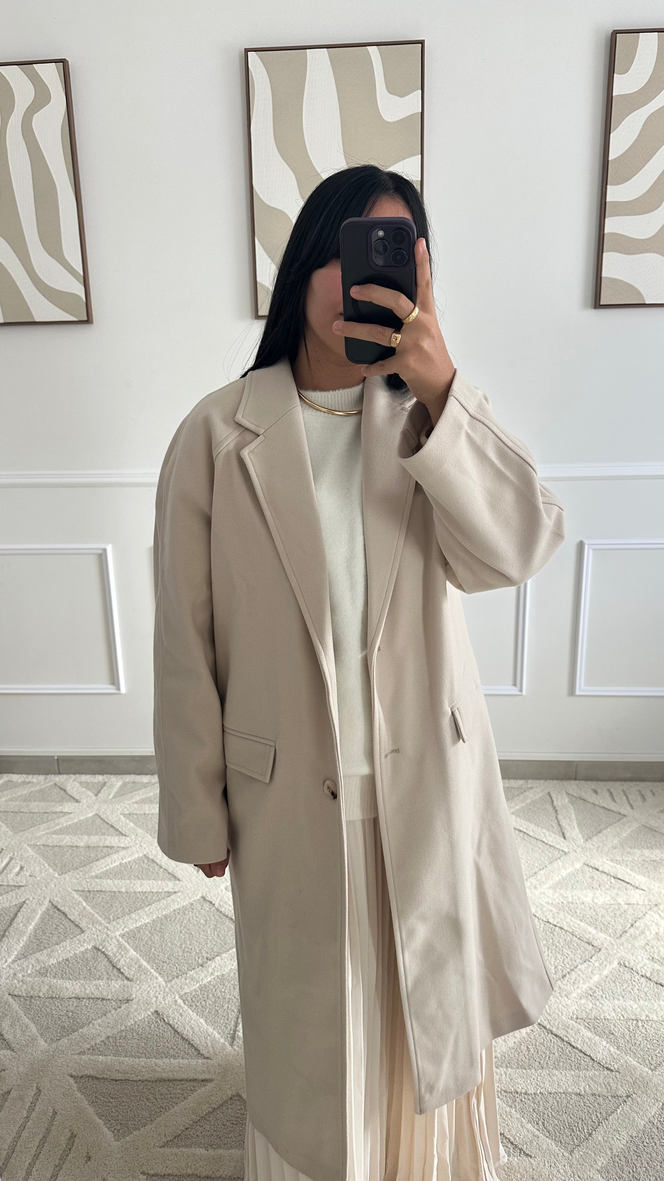 Manteau long à boutons beiges