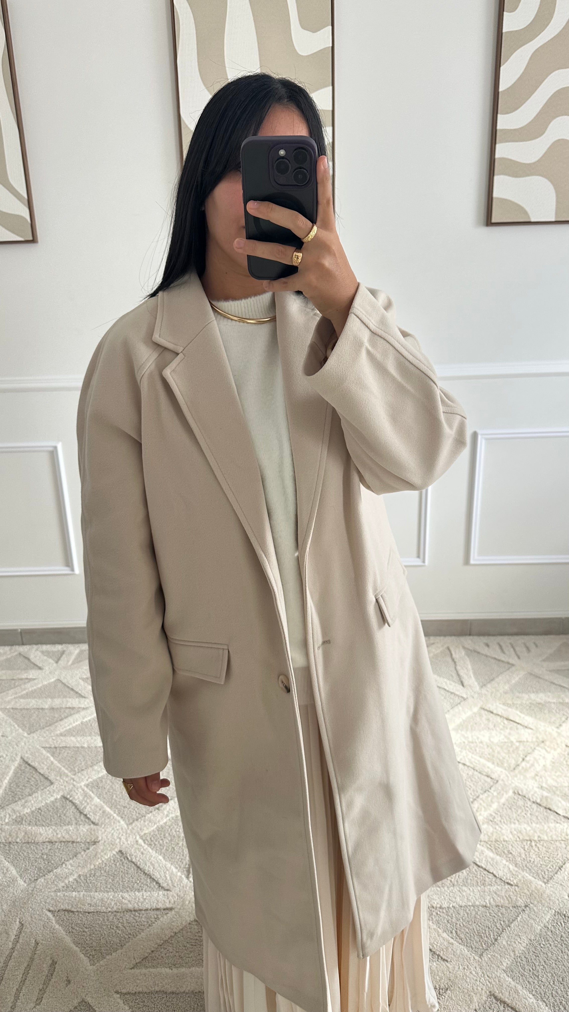 Manteau long à boutons beiges