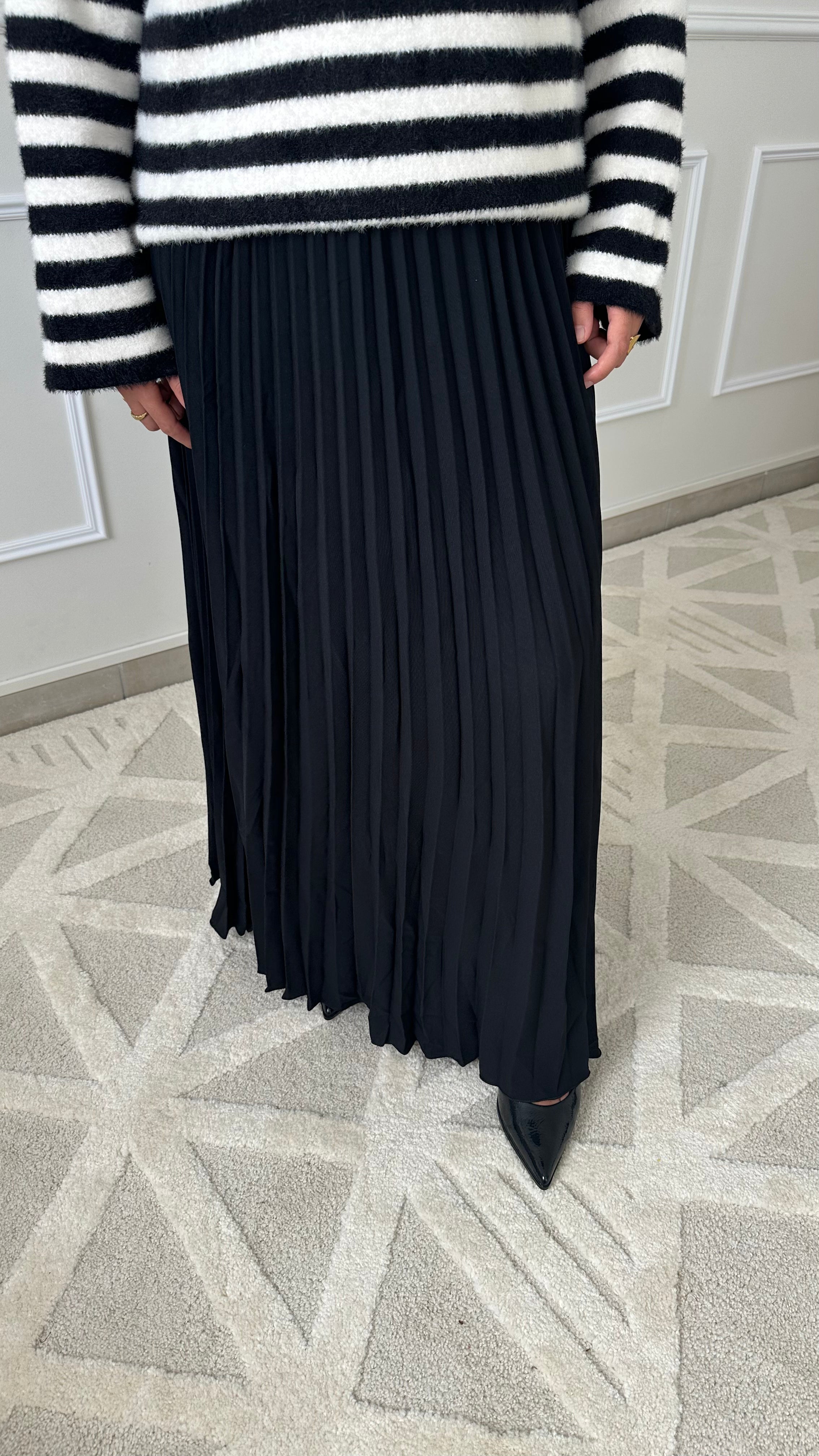 Jupe plissée noire